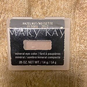 Mary Kay Hazelnut Mineral Eye Shadow